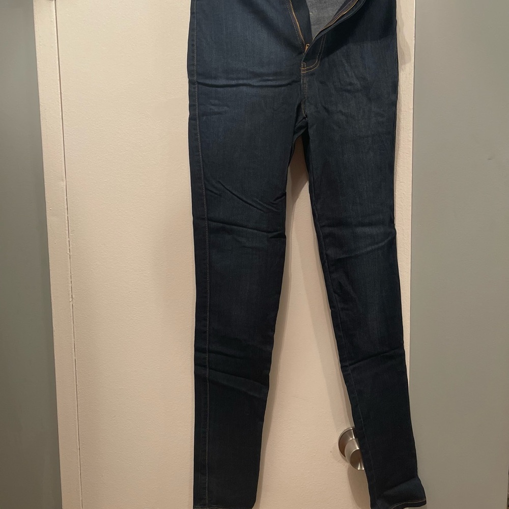 Fasion nova stretchy jeans